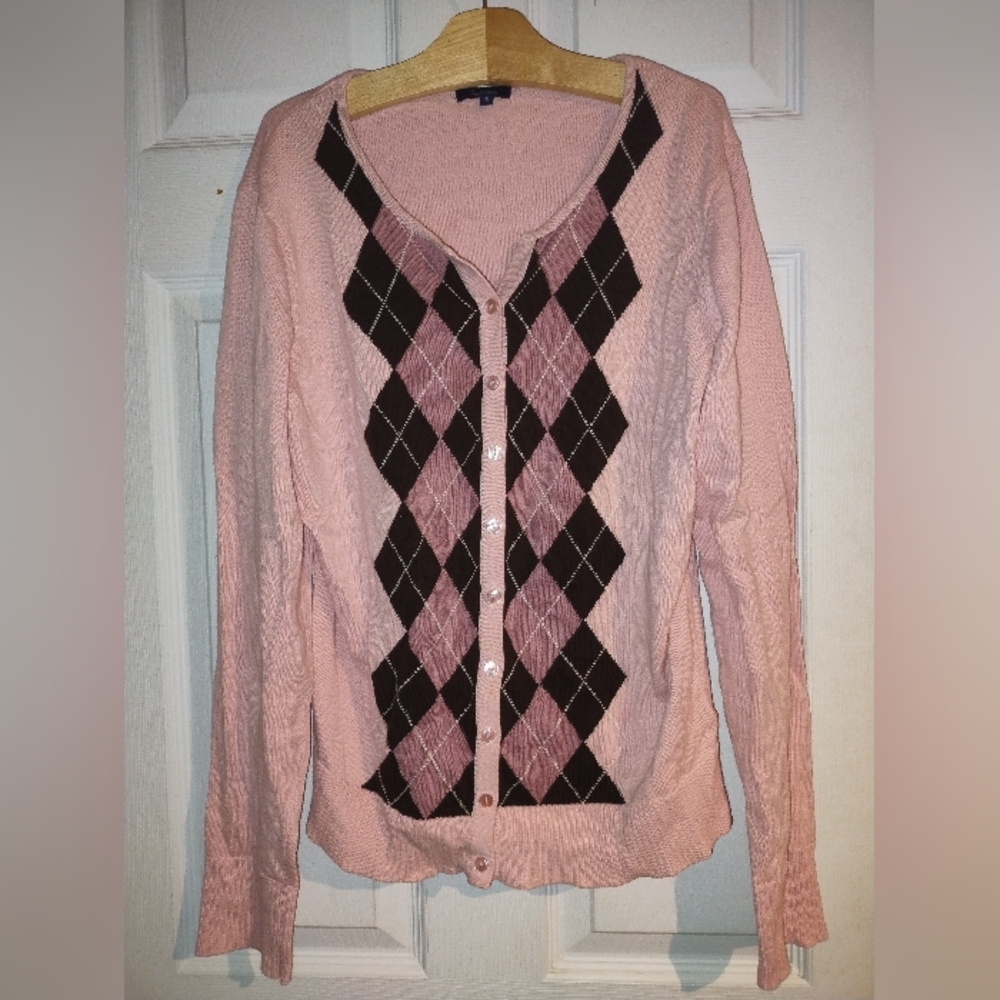 Reitmans Pink and Black Argyle Cardigan